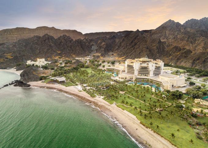 Al Bustan Palace Ritz Carlton 